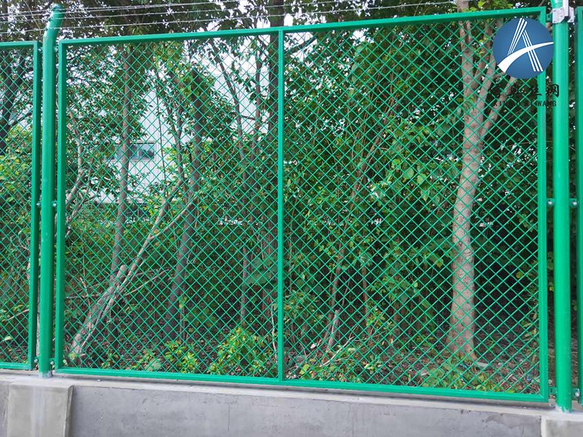 鋼板網(wǎng)護(hù)欄--05